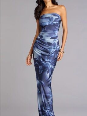 Windsor Strapless Blue Floral Column Dress